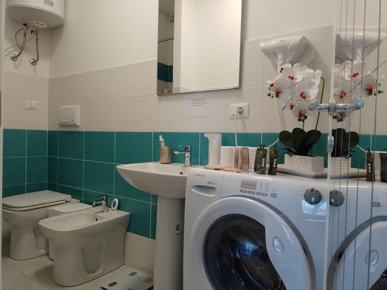 Casa Dei Fiori Blu Apartment Ла Мадалена Екстериор снимка